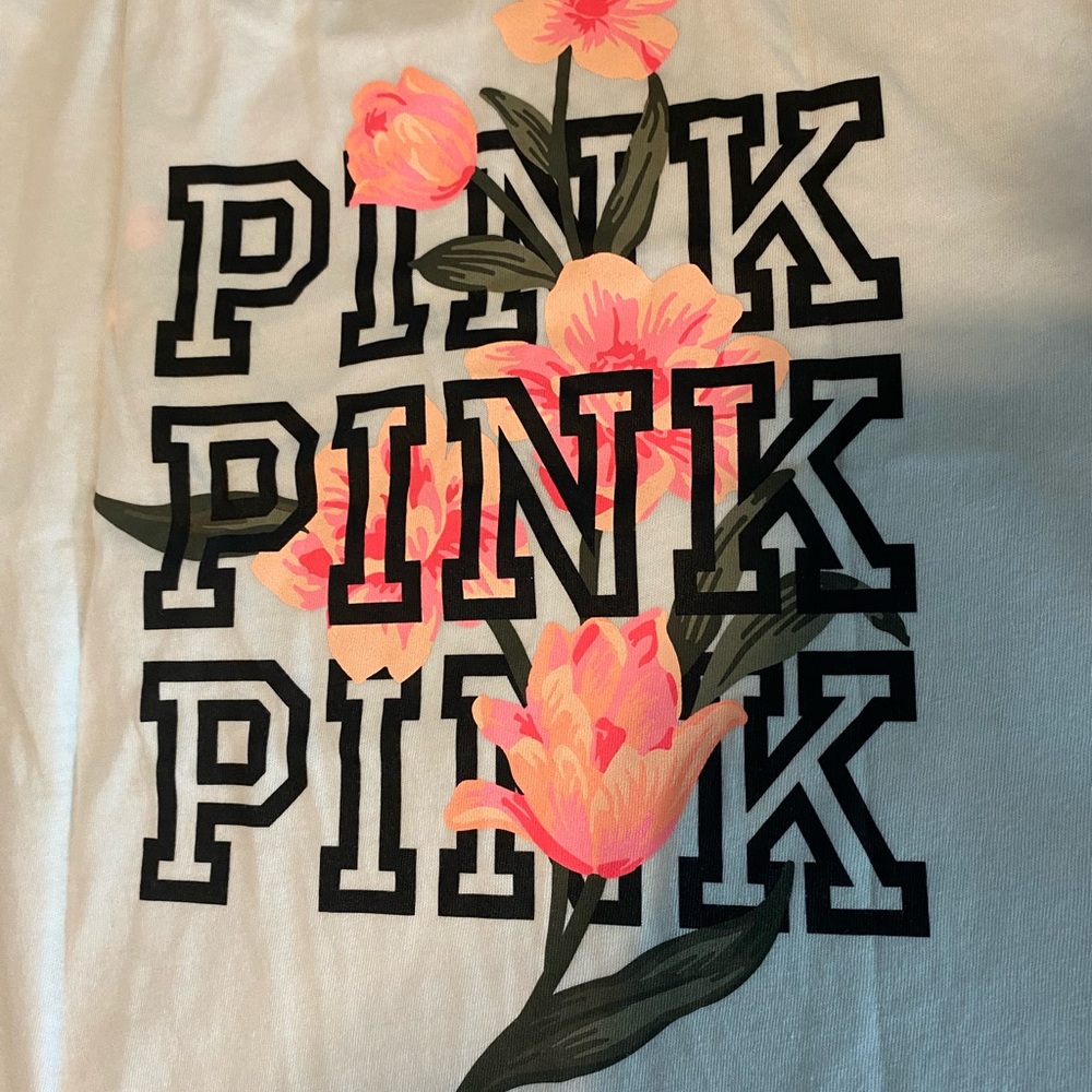 Pink tee shirt